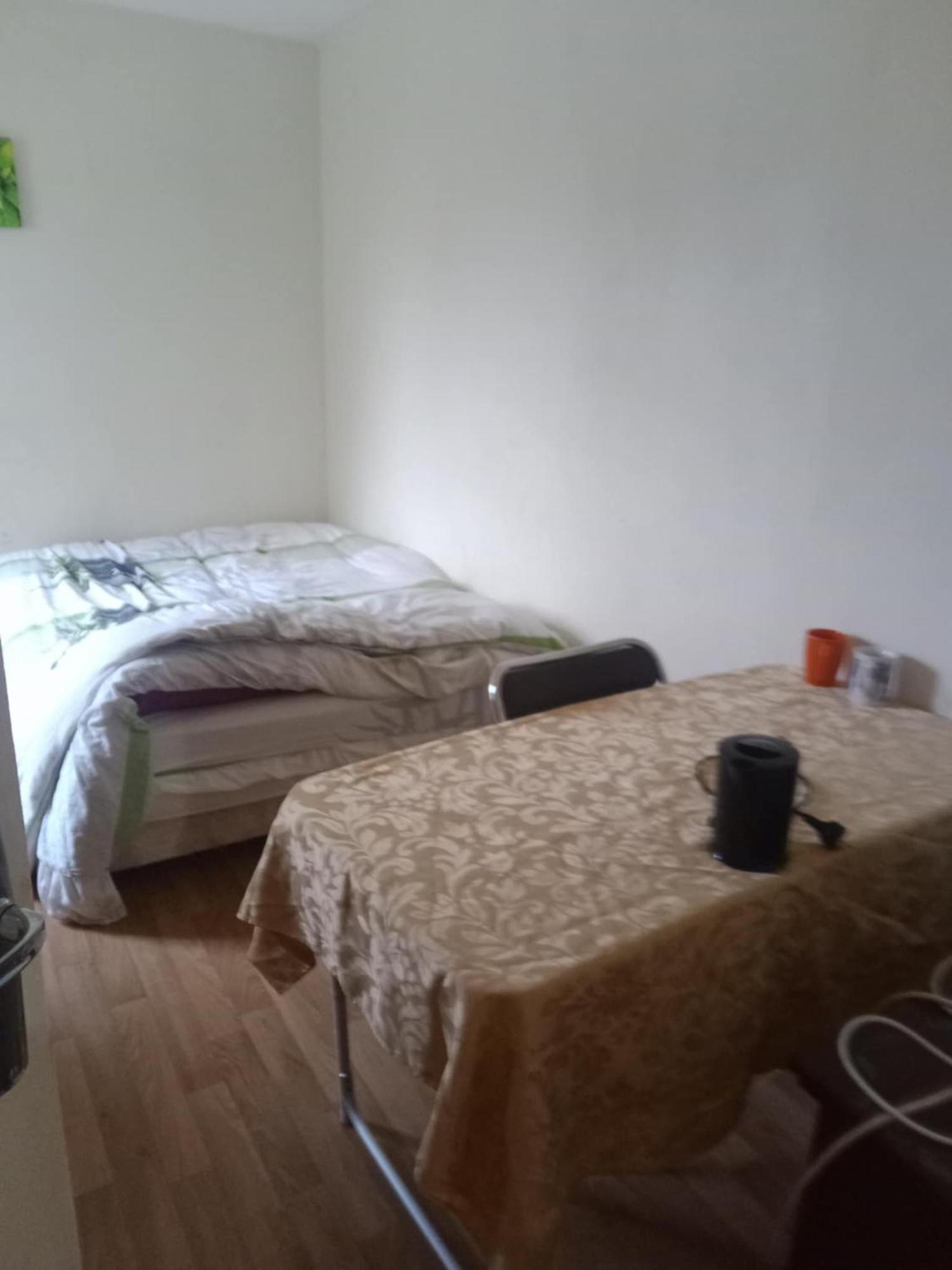 Chambre A Louer En Nuite Le Mans Exterior foto